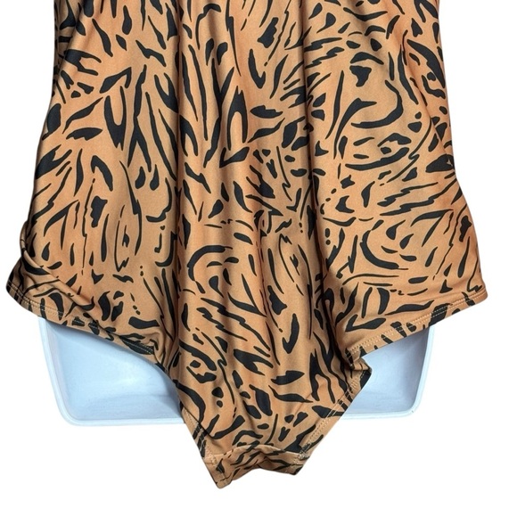 Modcloth The Bonita One-Piece cheetah Swimsuit woman’s SZ. 3X - Picture 12 of 16